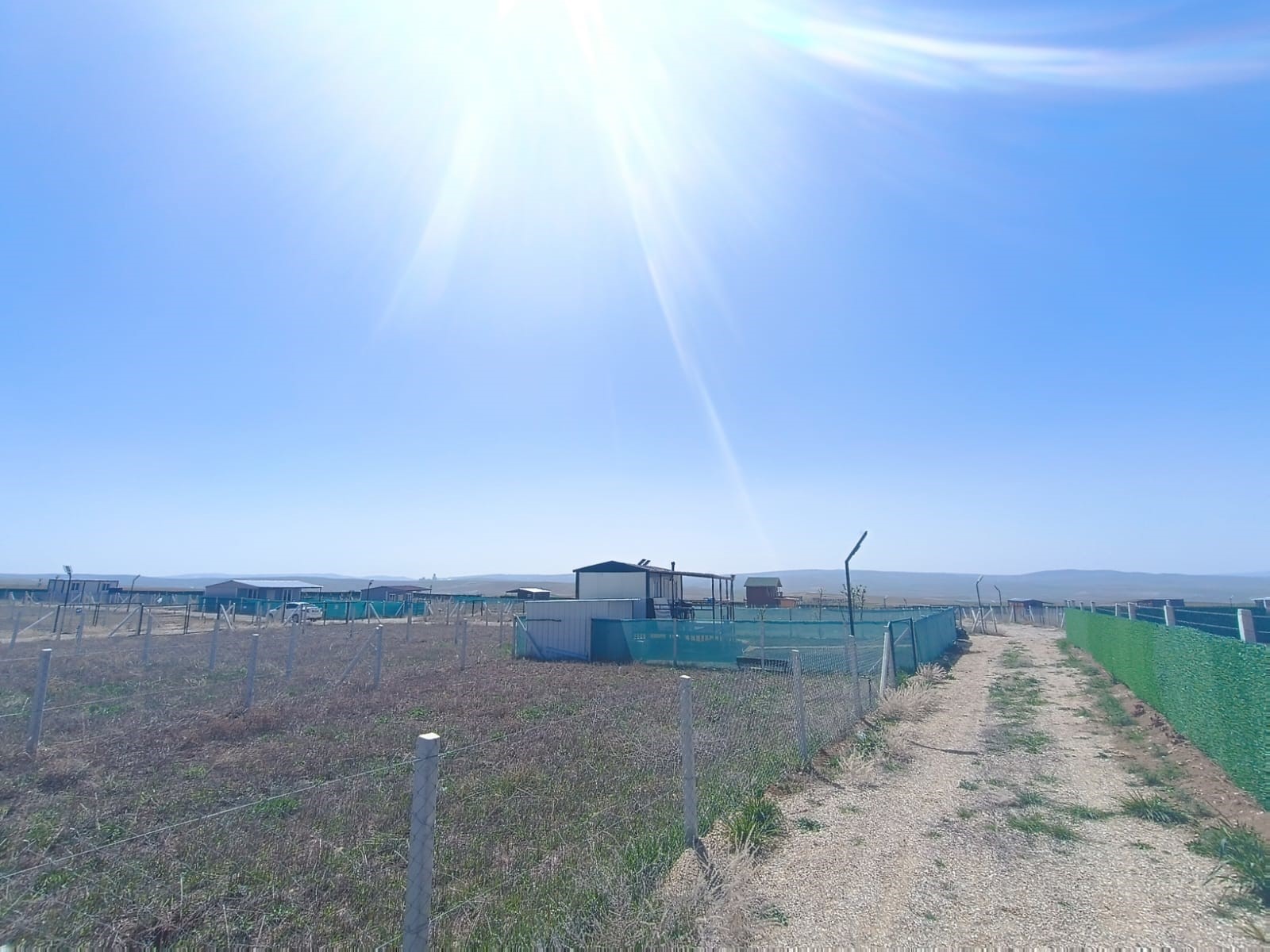 TEMELLİ ÜCRET KÖYÜNDE 255 METRE SATILIK HOBİ BAHÇESİ