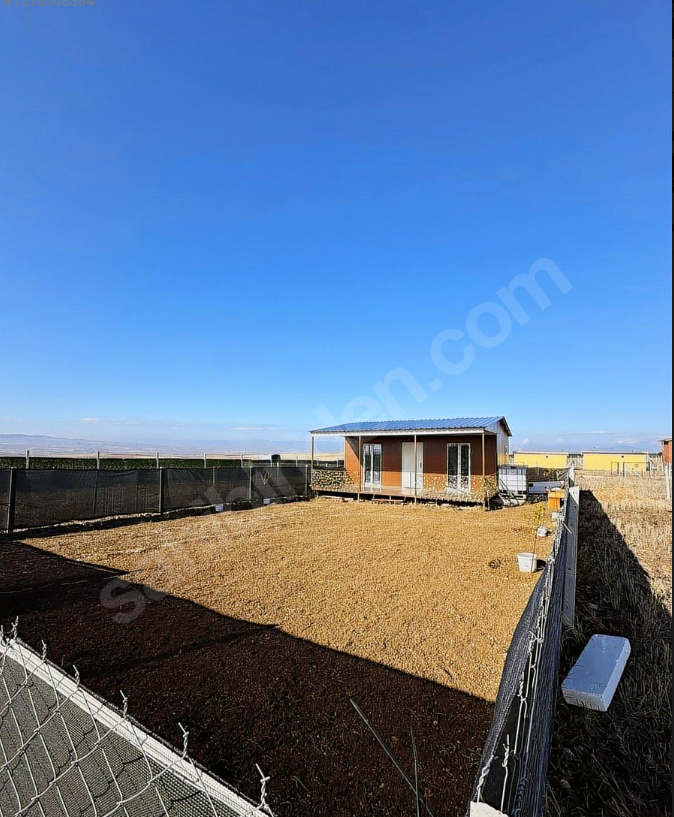 TEMELLİ ÜCRET MAH. KONTEYNER EVİ YAPILI SATILIK HOBİ BAHÇESİ